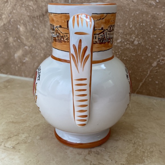 The Glenlevit 12 yr Scotch Whiskey porcelain pitcher :: Made in Revol France - Picture 5 of 7